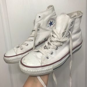 White high top converse size 8 woman’s 6 mens